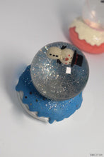 Load image into Gallery viewer, Snow Globe Bath Bomb